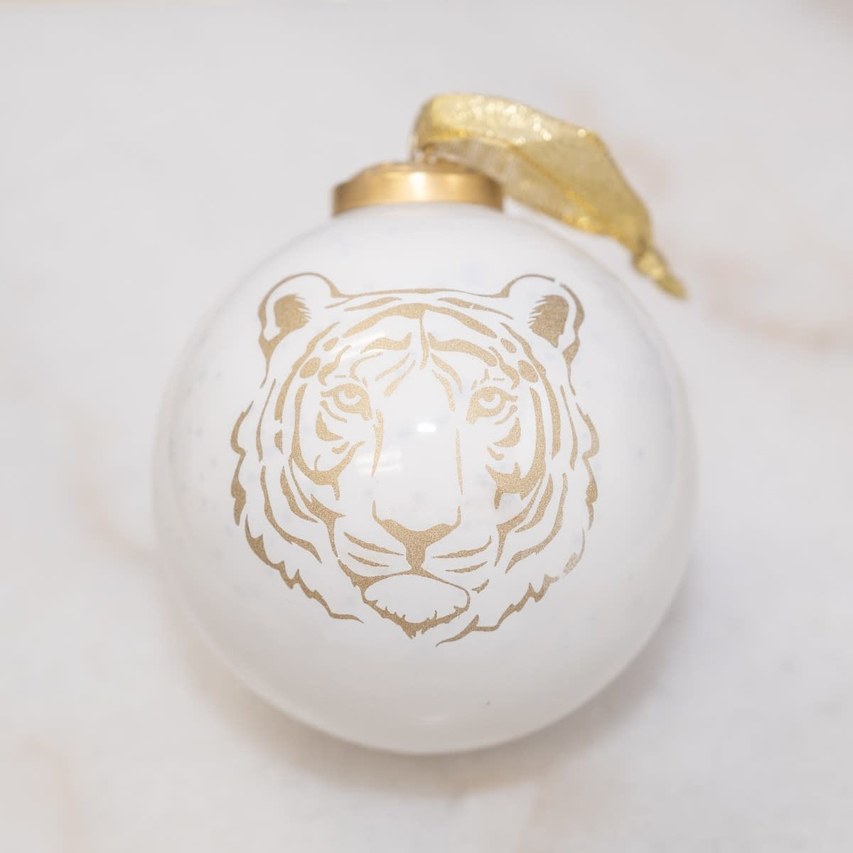 Tiger Glass Ornament White/Gold 4"