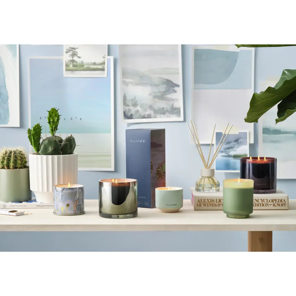 Statement Glass Candle | Hidden Lake 20.8oz