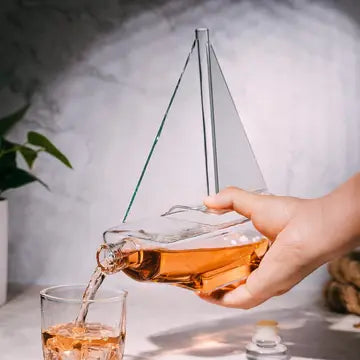 Sailboat Whiskey + Wine Decanter | 25.5oz
