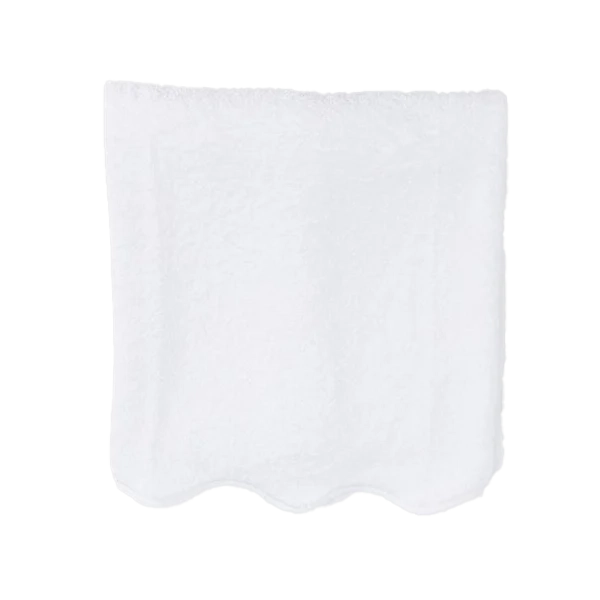 Weezie Towels Luxury Scallop Edge Bath Towel | White + White Piping