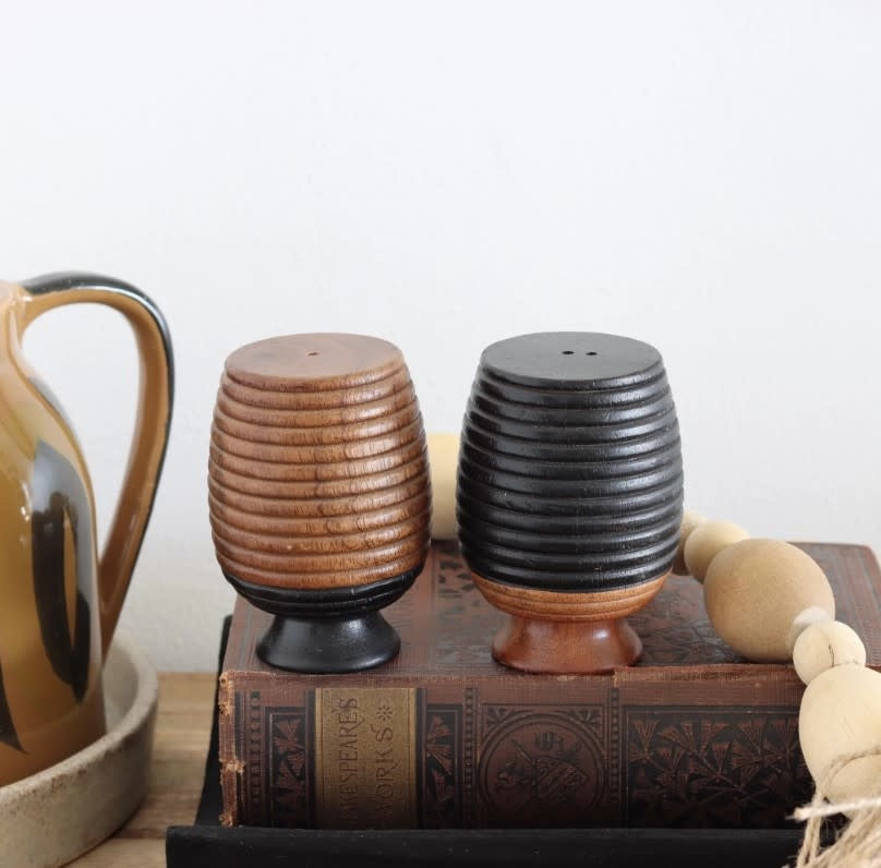Mango Wood Salt + Pepper Set | Black Wood