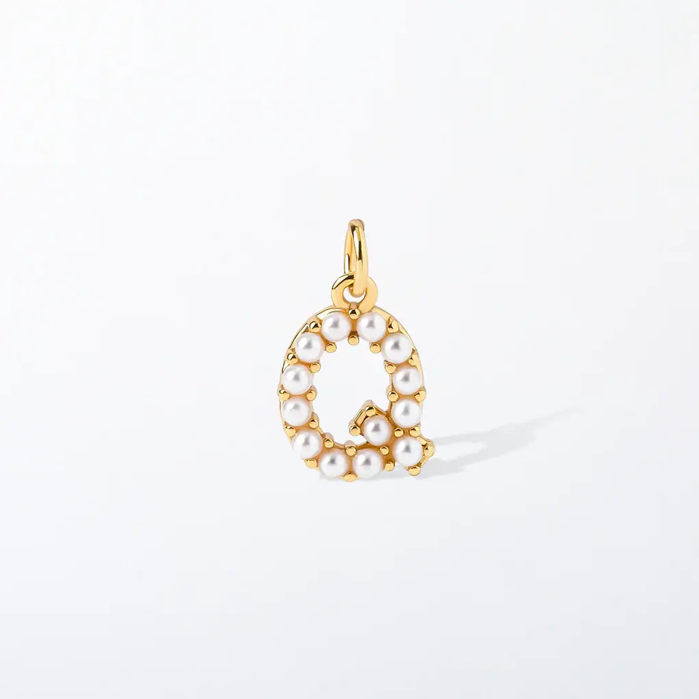 Pearl Initial Charm Pendant | Q