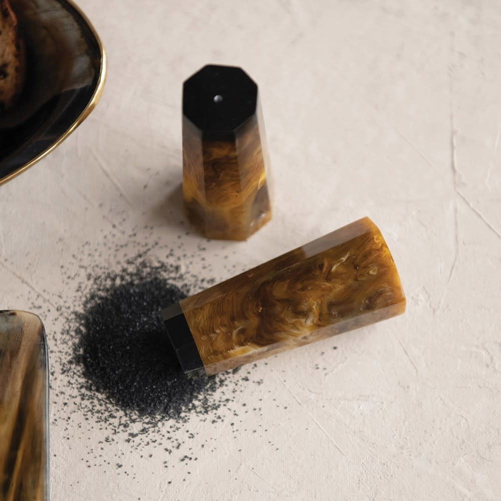 3.5" Horn Salt & Pepper Shaker Set