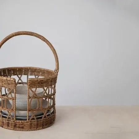 Wicker Open Weave Plate Basket with Handle | Holds 10in Plates