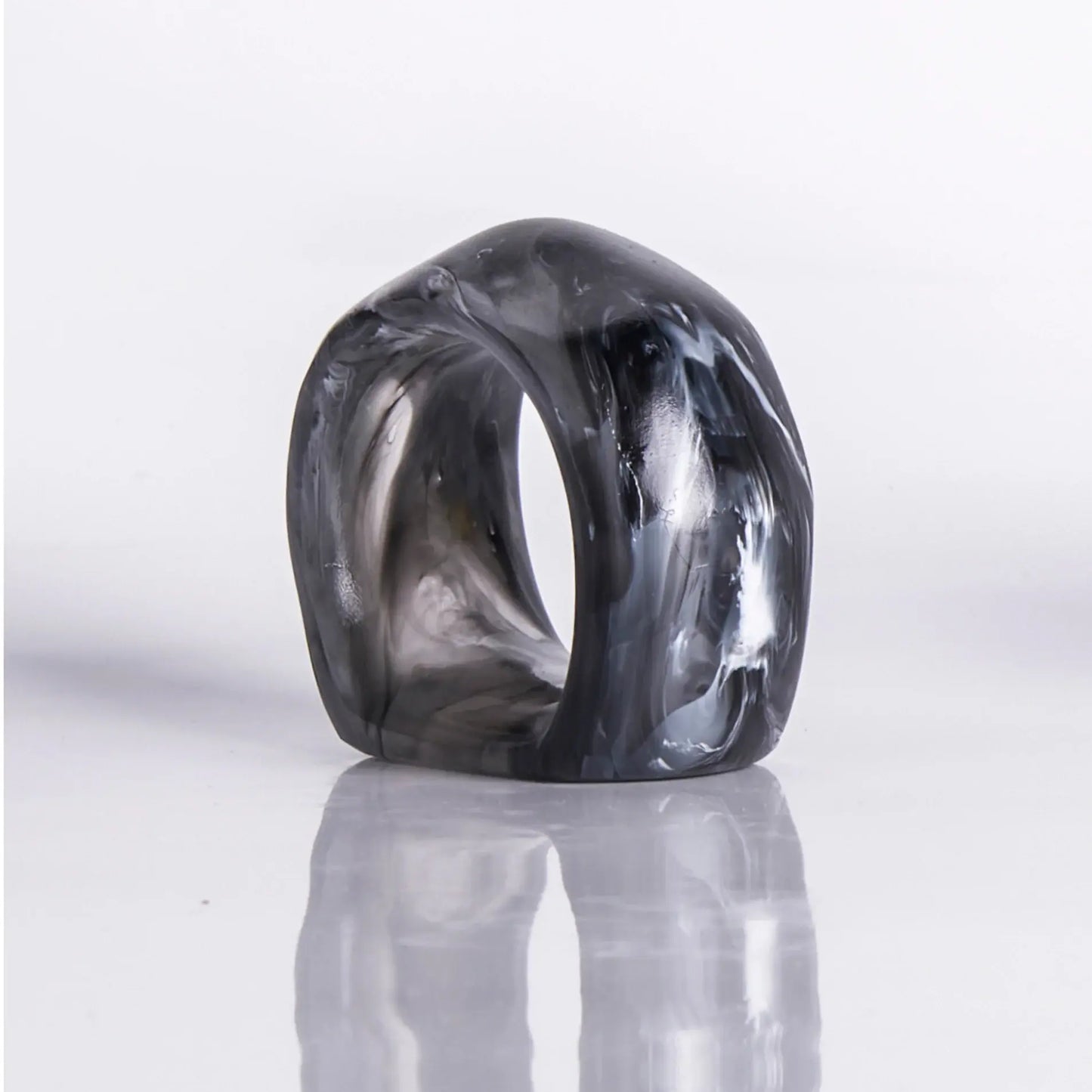 Resinware Handcrafted Napkin Rings | Set of 2