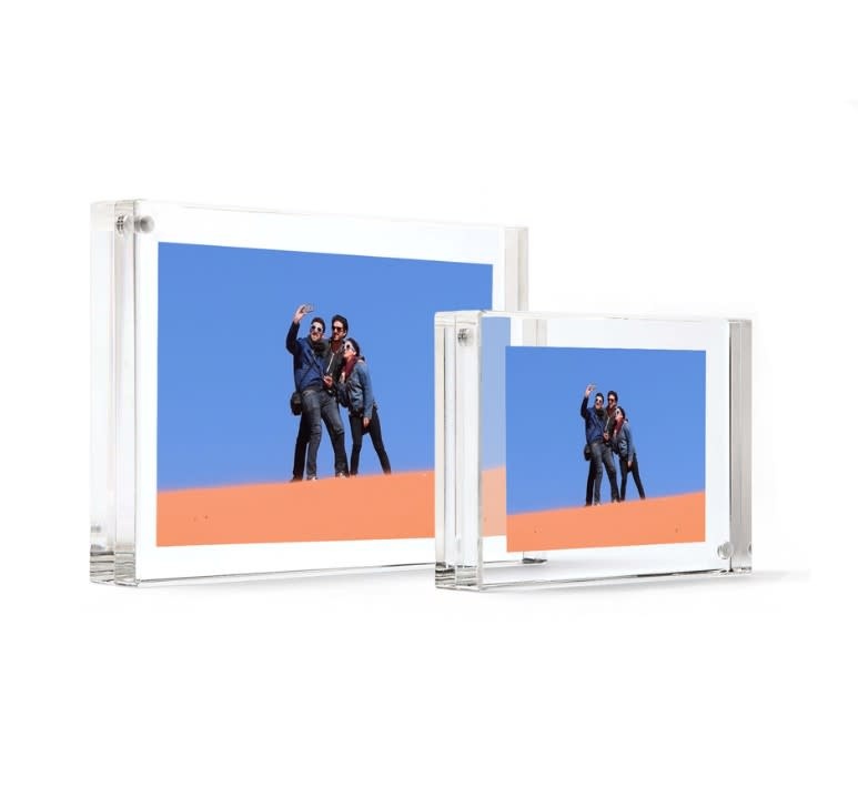 Clear Magnetic Frame