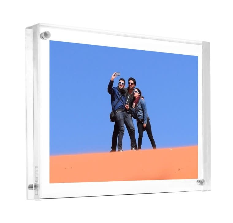Clear Magnetic Frame
