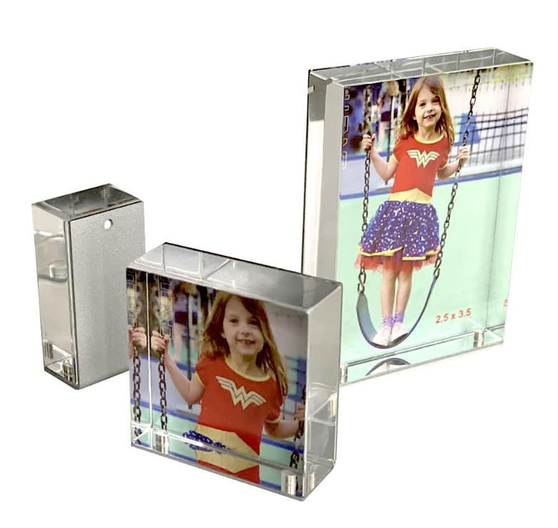 Silver Magnetic Frame 2.5x3.5