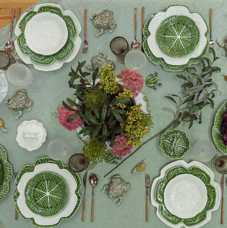 Bordallo Pinheiro Cabbage Charger Plate | Beige