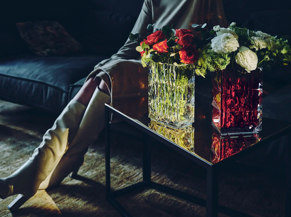 Baccarat Louxor Recangular Red Vase