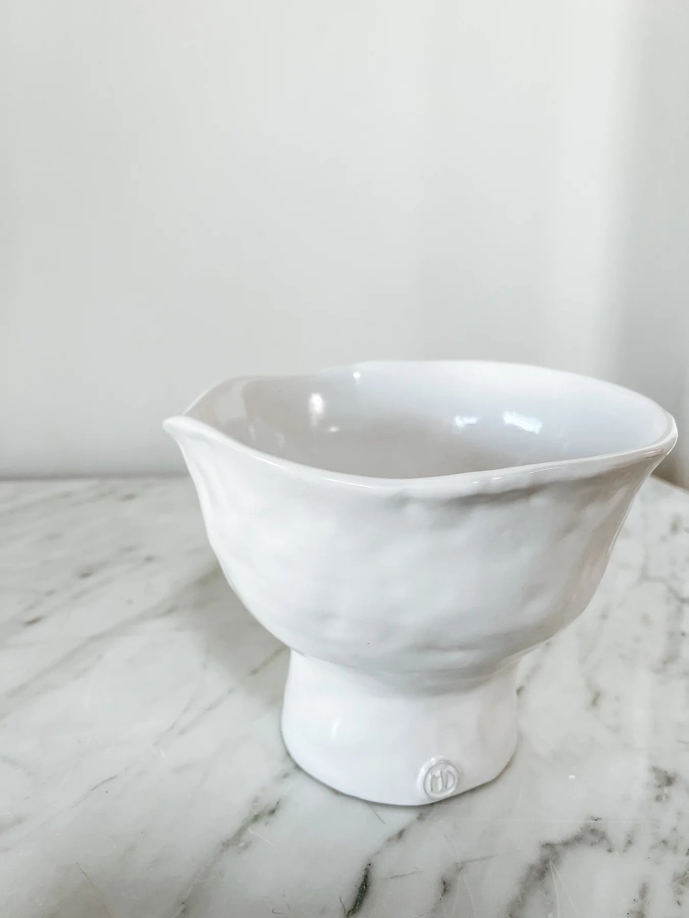 Montes Doggett Handcrafted Pottery Catchall Bowl No. 148 | 8x6.25in