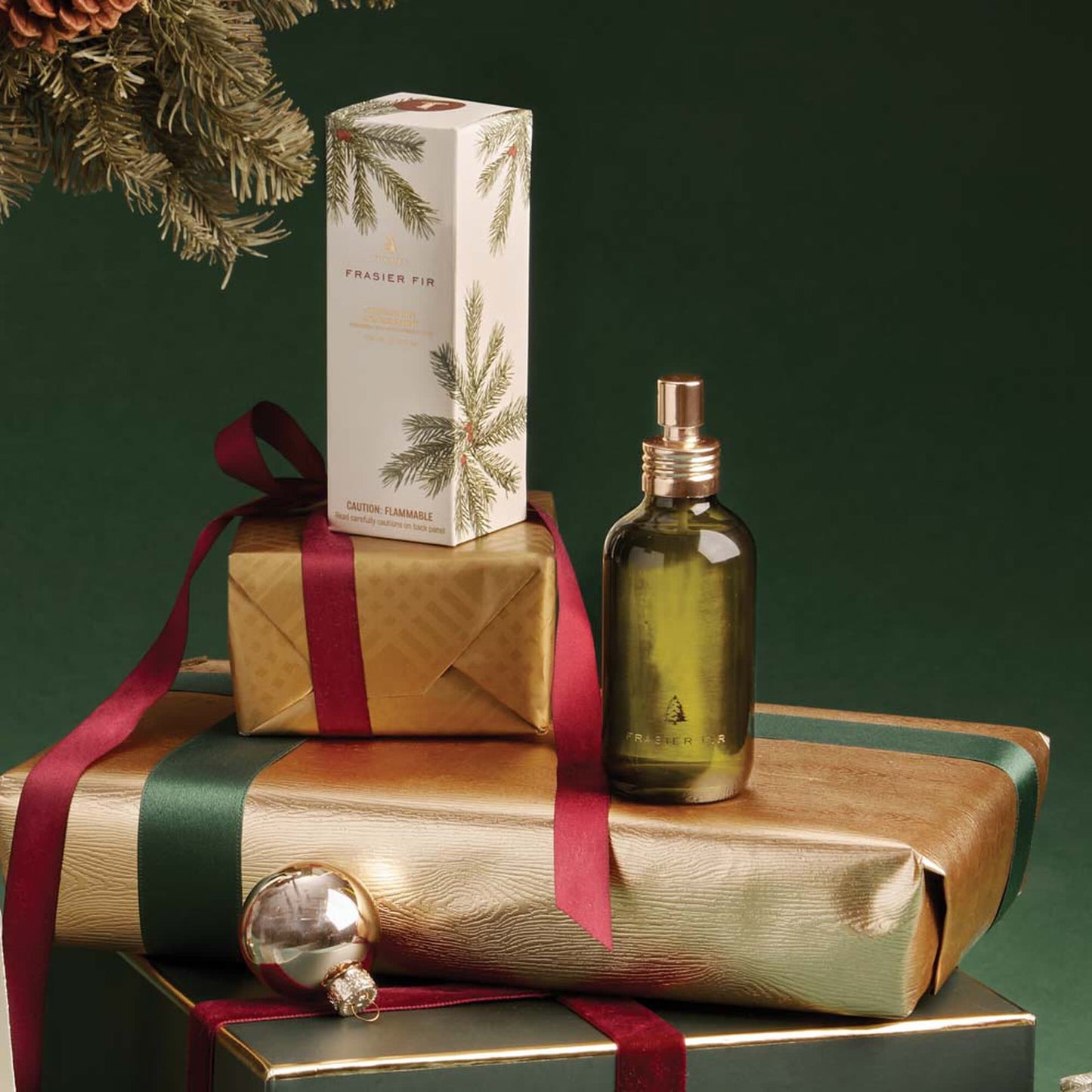 Frasier Fir Tree + Room Spray | Green Glass