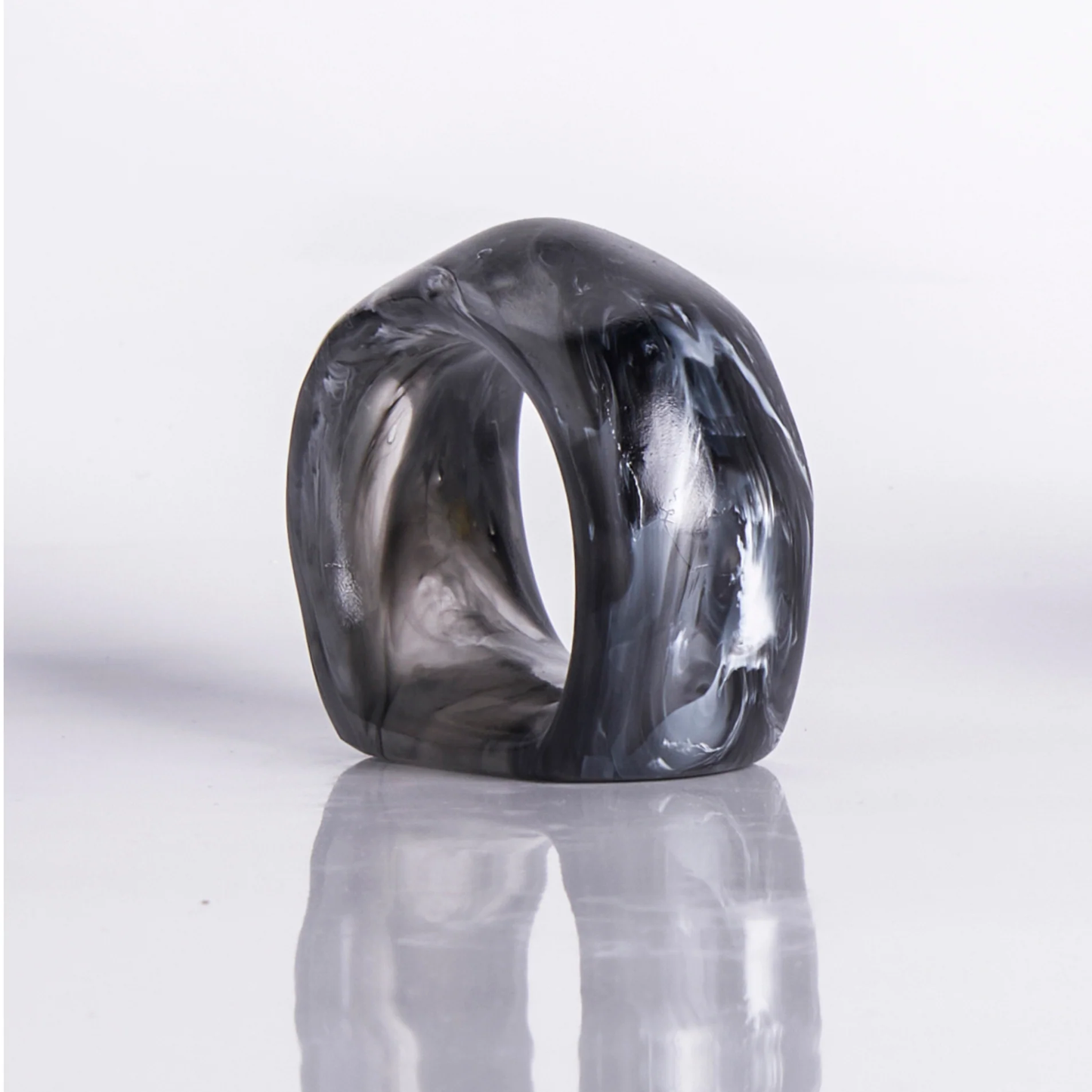 Resinware Handcrafted Napkin Rings | Set of 2