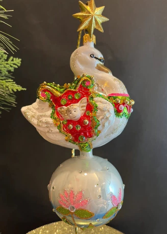 Christmas Swan Ornament | 7in