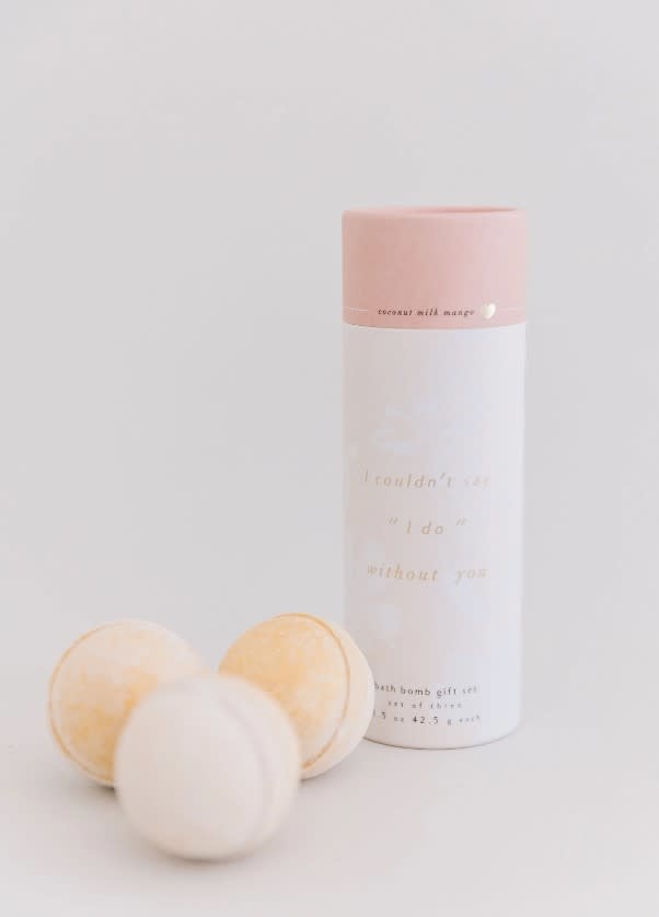 Go Be Lovely Bridal Bathbomb
