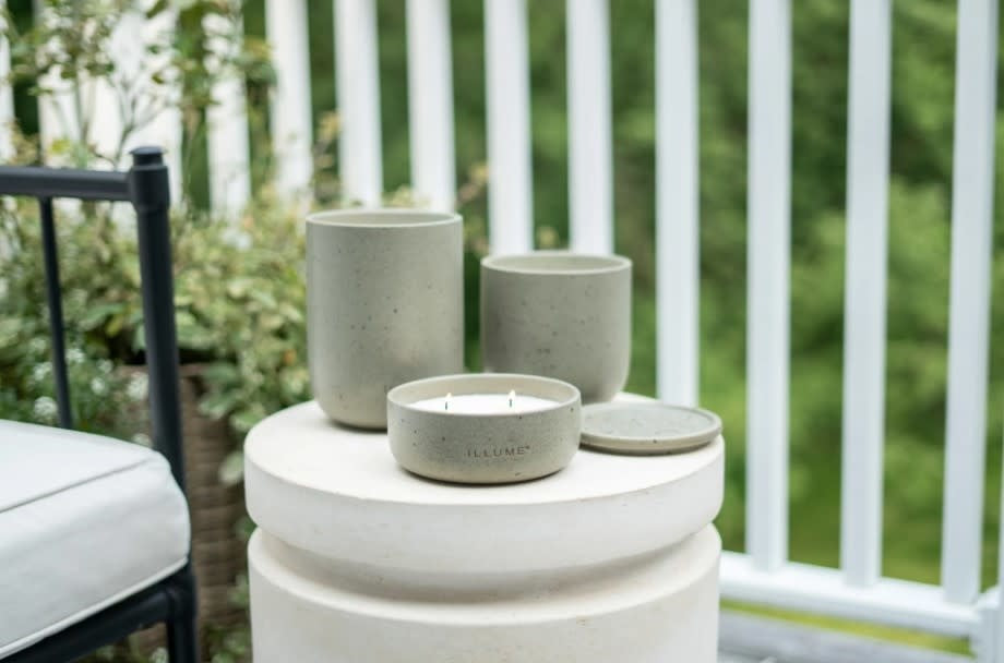 Eucalyptus Ylang Large Outdoor Ceramic Candle | 45oz
