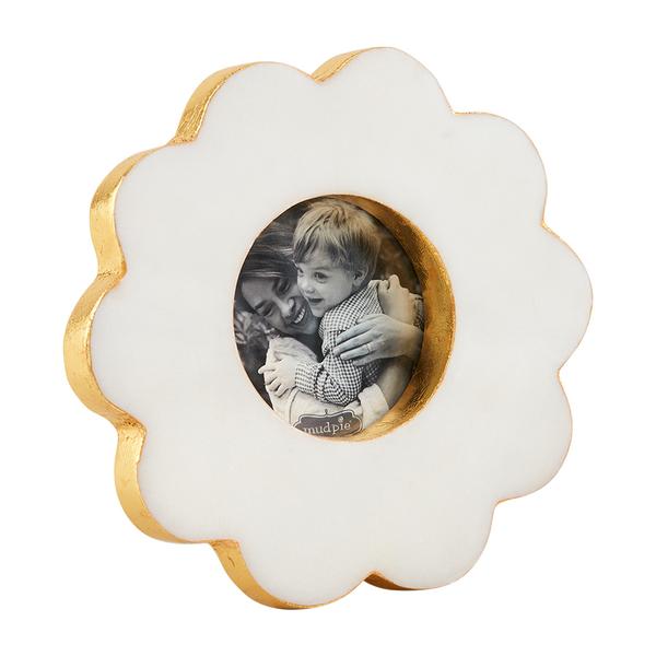 Marble + Gold Edge Scallop Picture Frame | 3x3in Round
