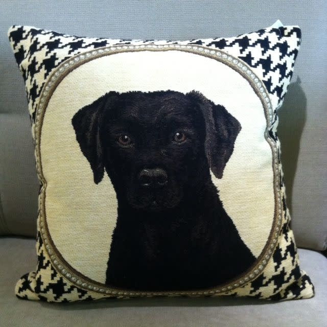 Houndstooth Dog Pillow