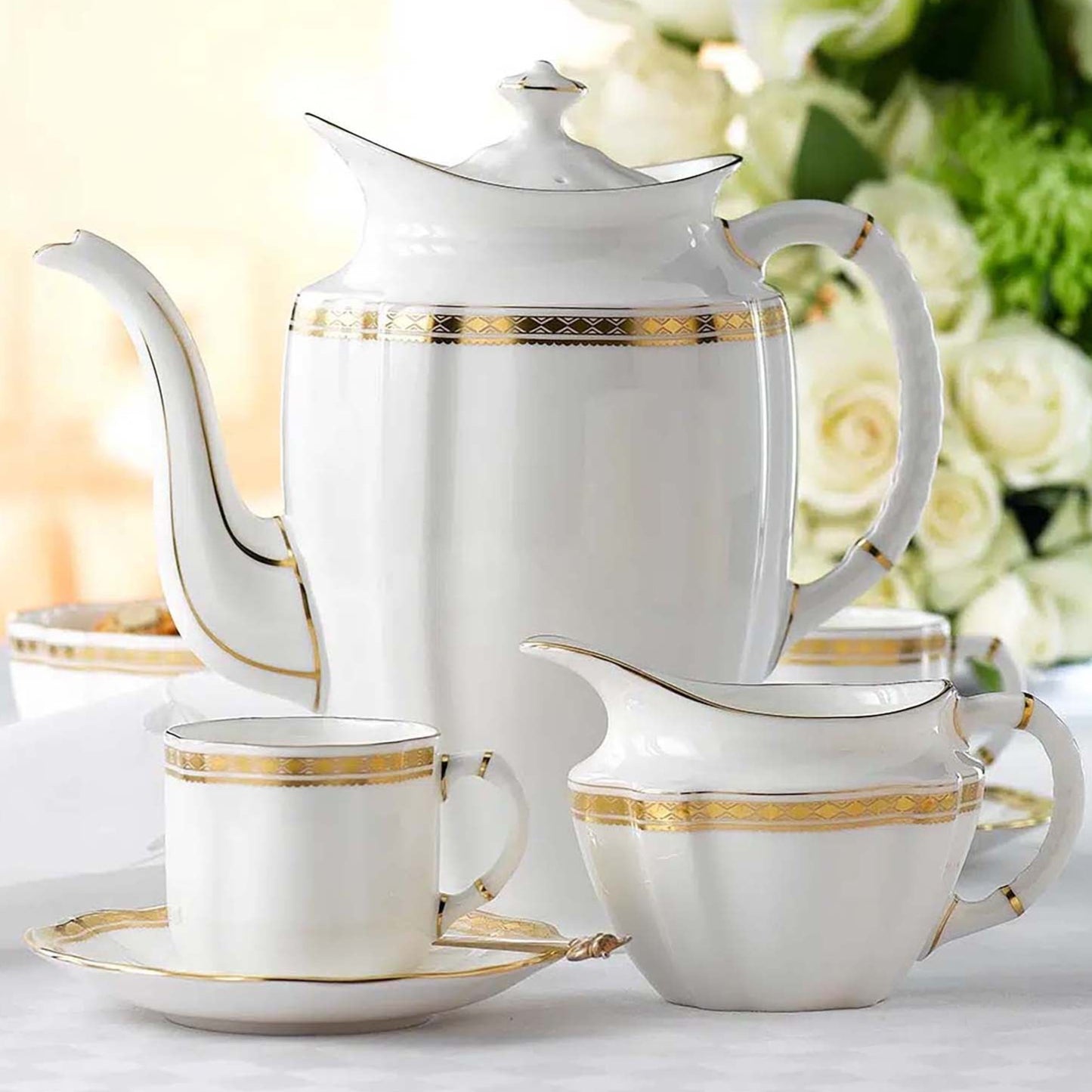 Royal Crown Derby Carlton Gold Coffee Cup | 6oz