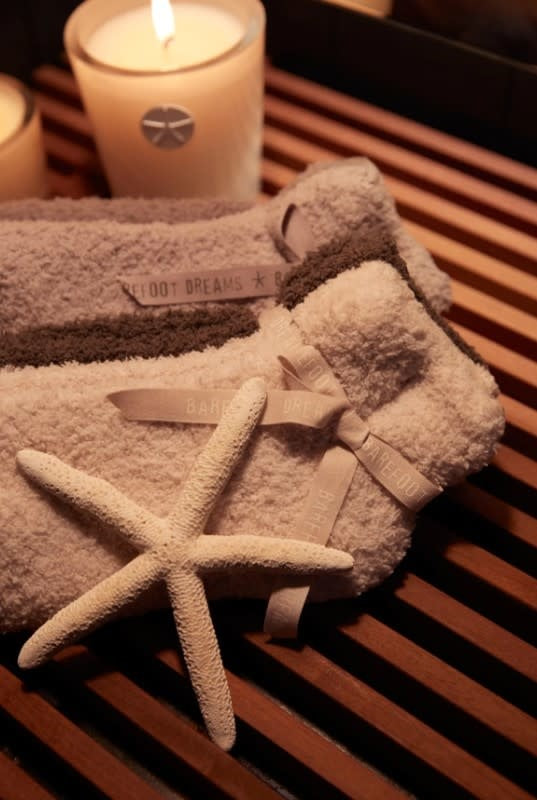 Cozychic 2 Pack Crew Sock Set Cream-Sand Dollar