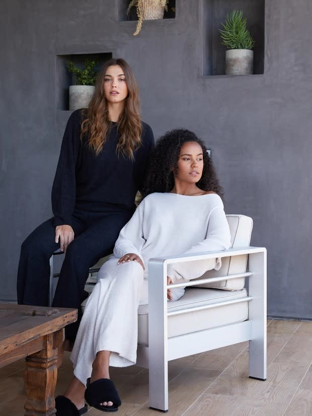 CCL Wide Leg Seamed Pant Almond