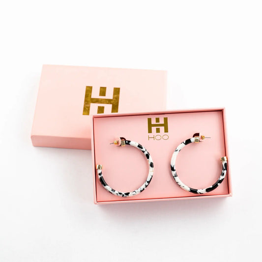 Black and White Hoo Hoops
