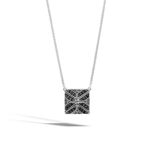 Modern Chain Necklace With Black Sapphire