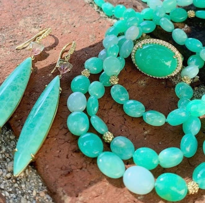 Smooth Chryso Bead Necklace