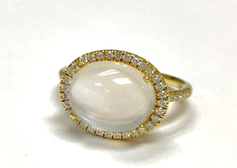 Oval Rainbow Moonstone Ring