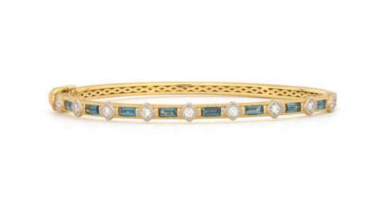 Lisse Diamond Kite Baguette Bangle