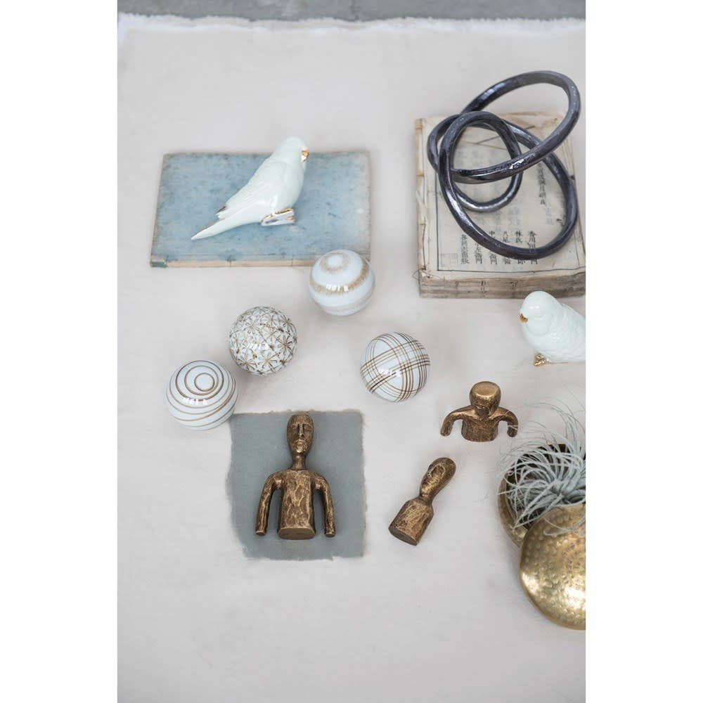 Ceramic Parakeet Decor | 6in Mint Green