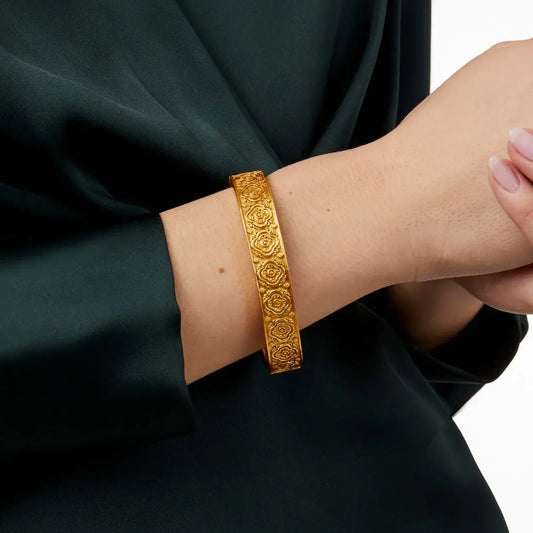 Astor Hinge Bangle | Gold