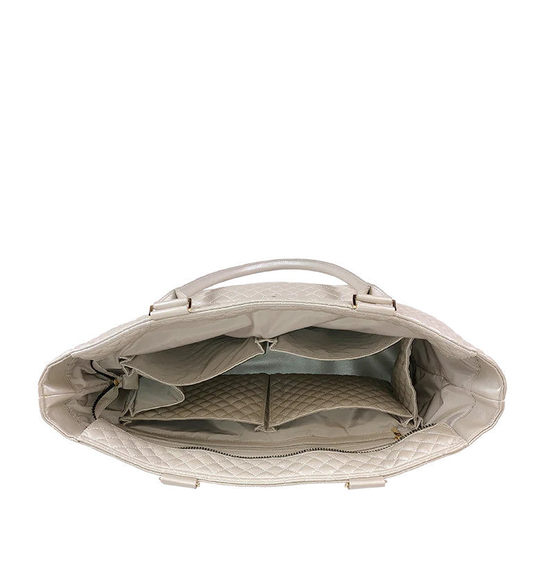 Vip Travel Tote | Pearl Quilted