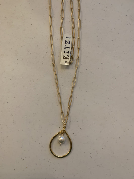 Kitzi 30" Teardrop w/ Pearl on Textured Paperclip Chain Necklace