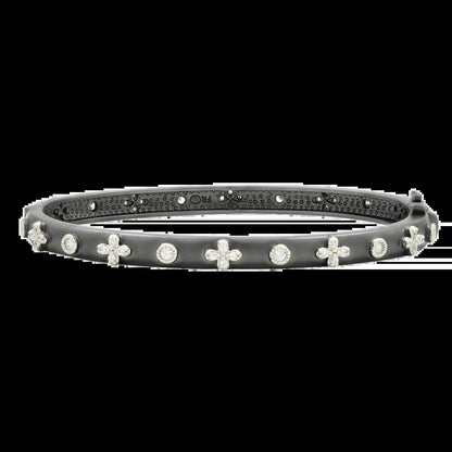 SIGNATURE CLOVER HINGE  BANGLE
