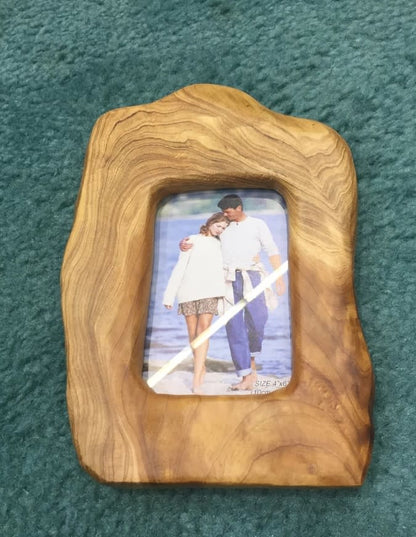 Root Wood Live Edge Picture Frame | 4x6