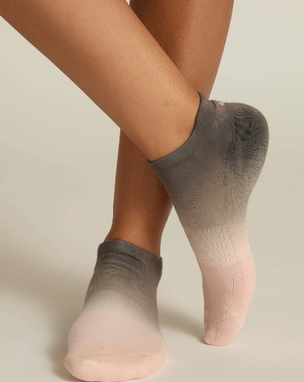 Bamboo Ombre Ankle Sock | Grey/Pink One Size